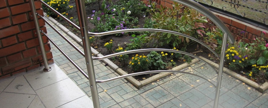 Перила в частном доме